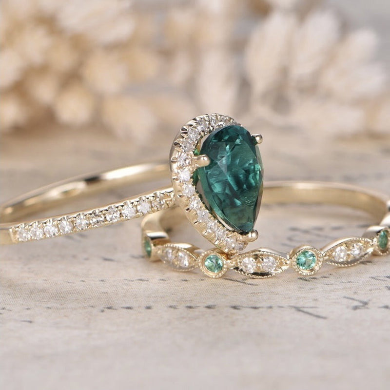 Water Drop Zircon With Diamond Women's Ring Set - Image 3