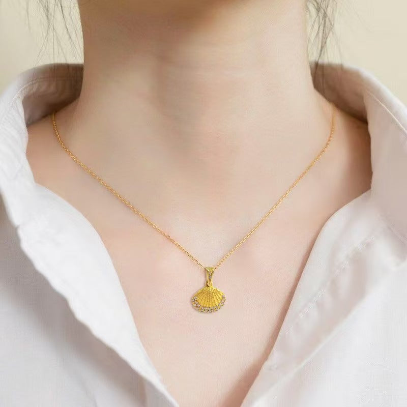 Strong Color Retention 18K Gold Ocean Series Pendant Gold Necklace - Image 4